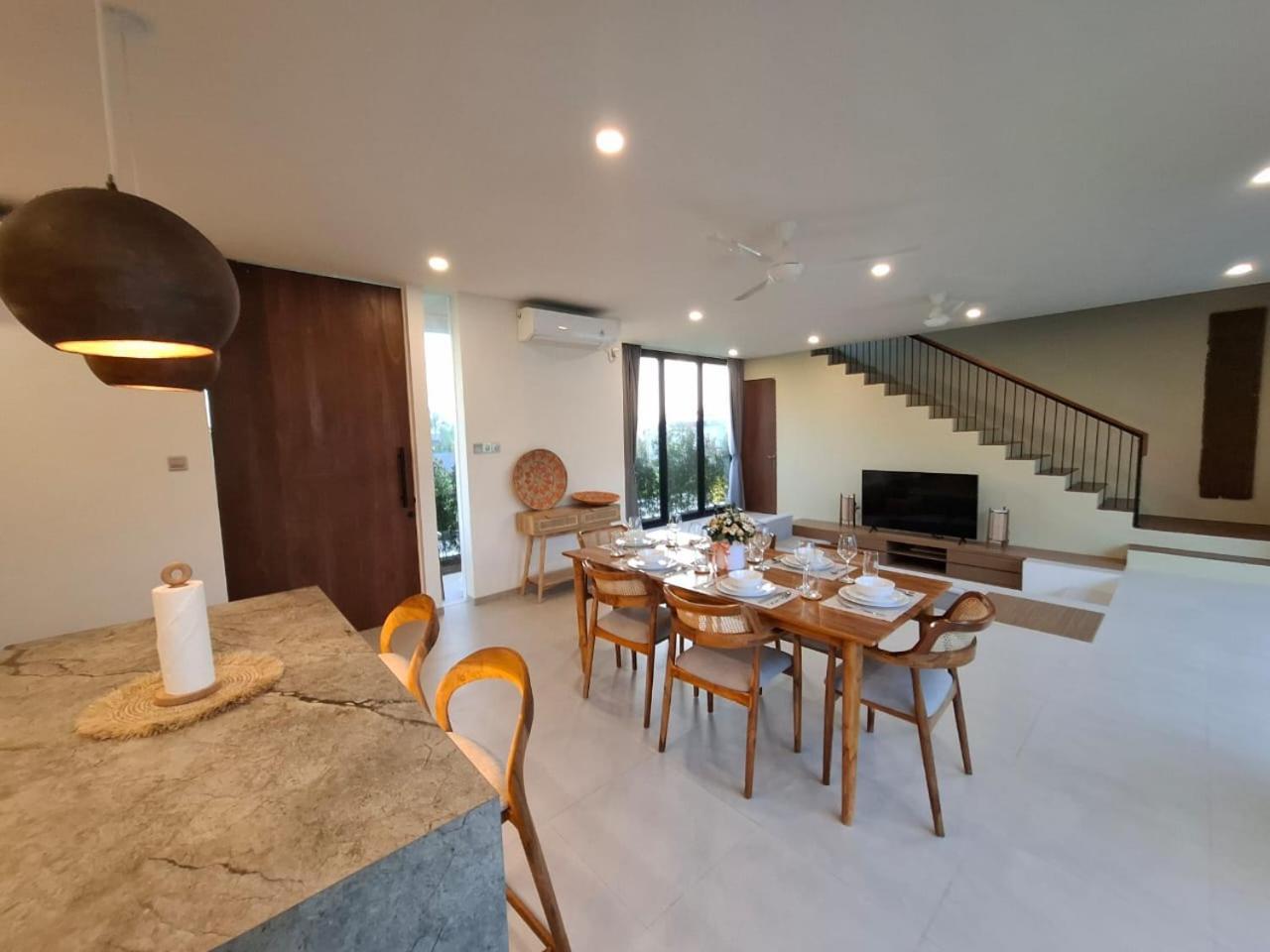 Hubuddha Villas, Luxury Villas with Private Pool And Rice Terrace View 2