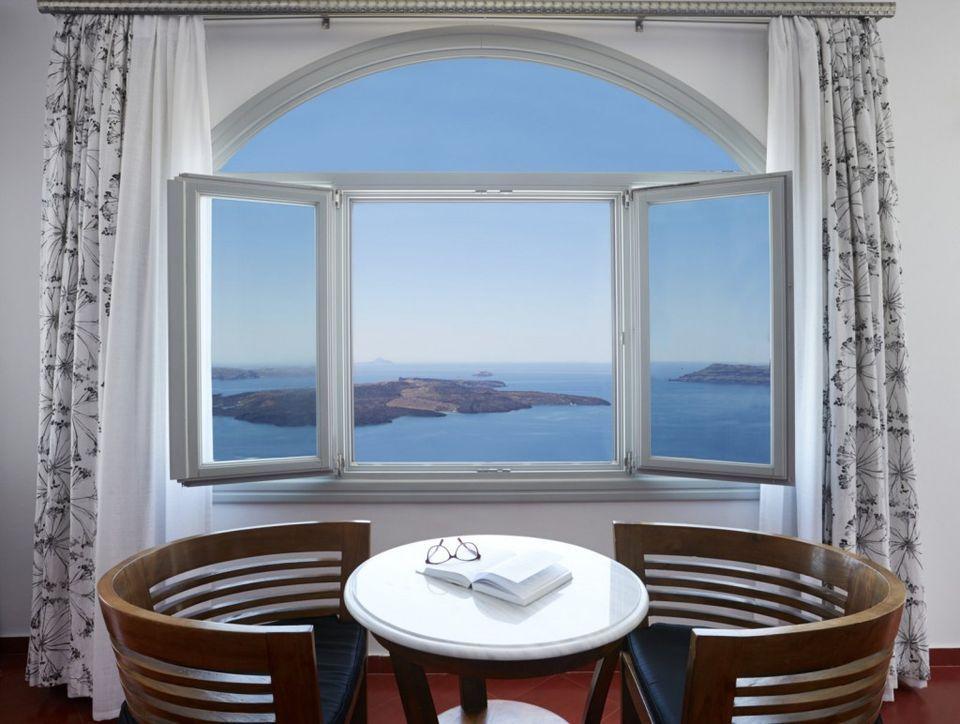 Ira Hotel & SPA Santorini 2