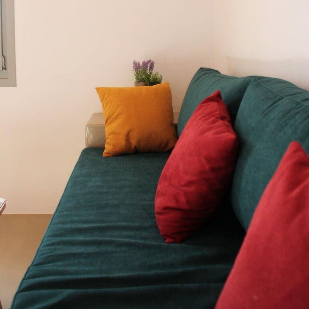 Assyr B - Santorini Cozy Retreat 2