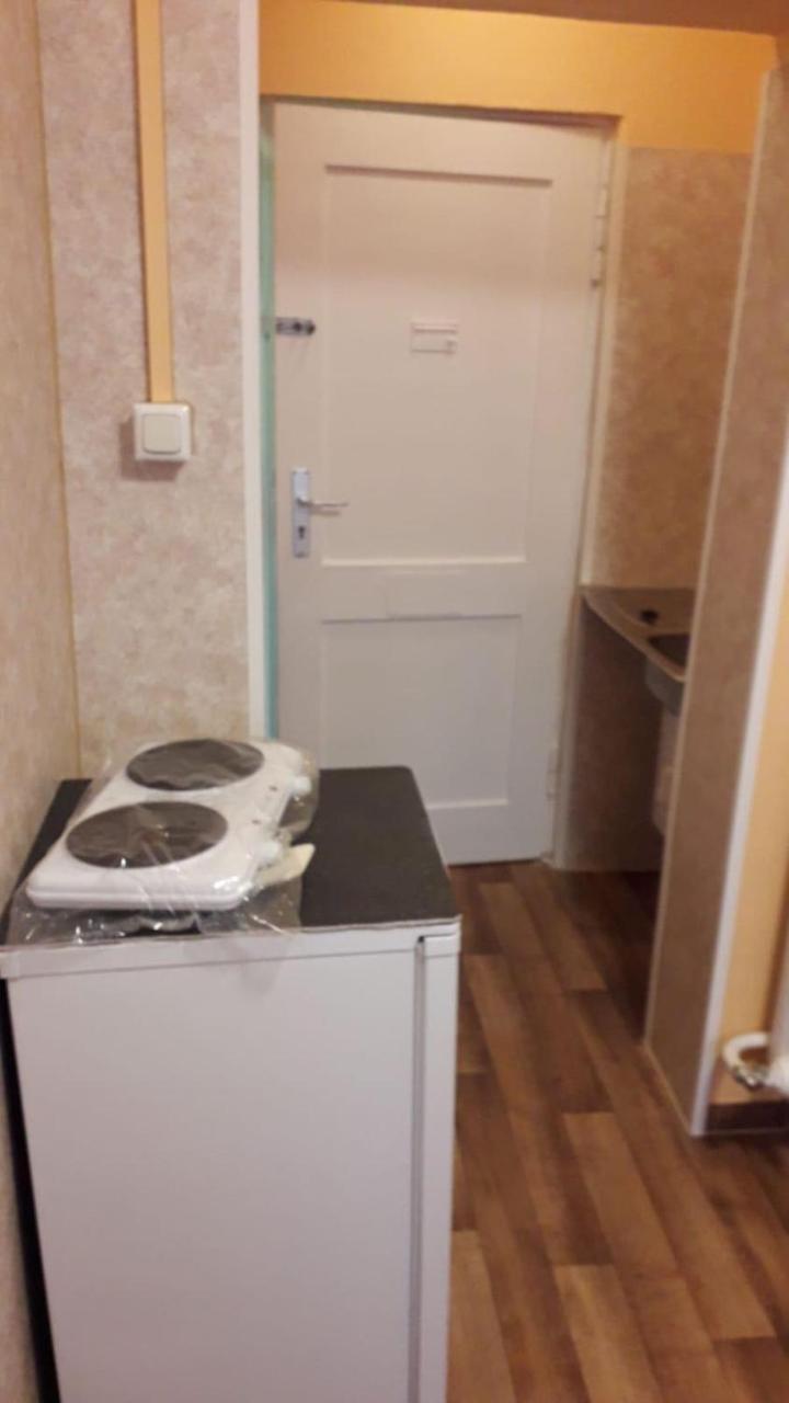 2-Rent Group Hostel Rooms&Apartments Tub19a (Adults Only) 2