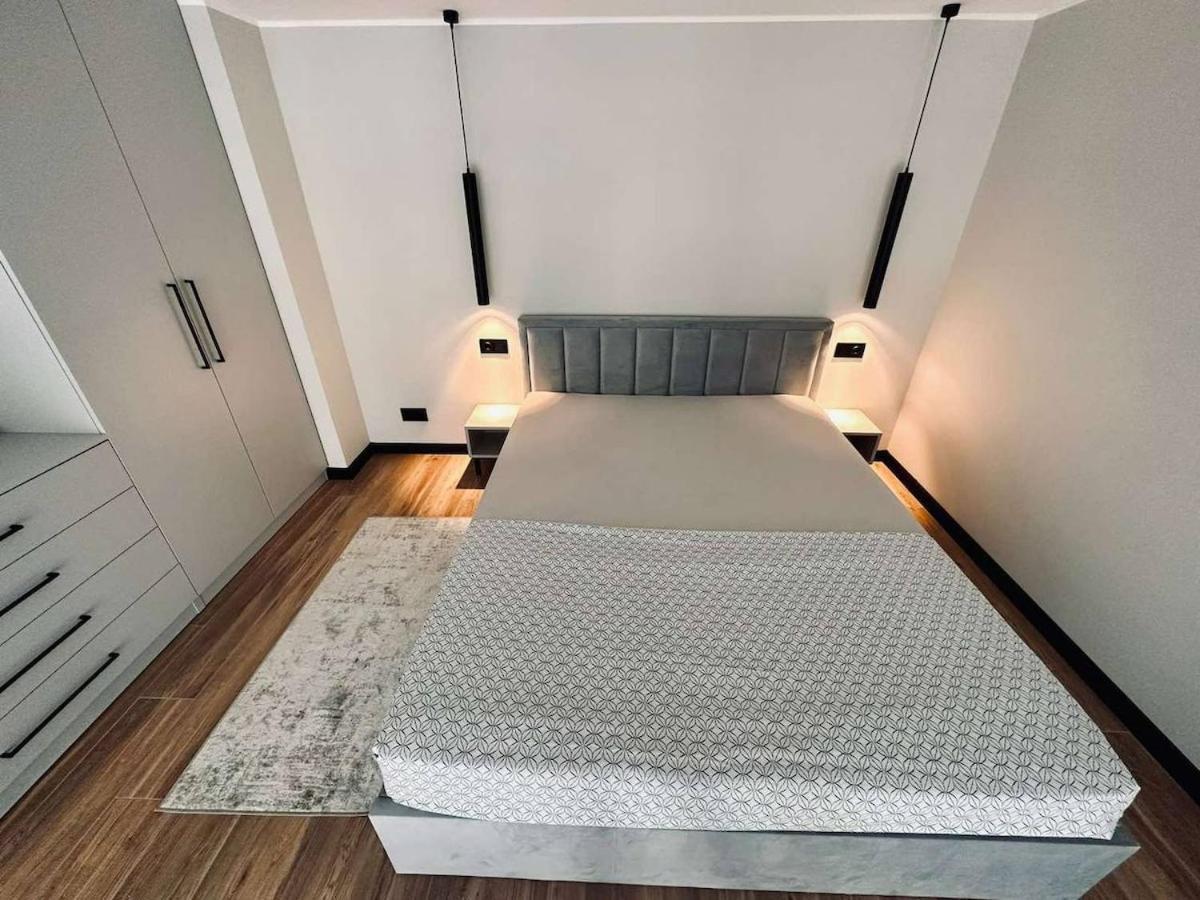 Sunny Loft 3 X 24x7 X Close To Old Town 2