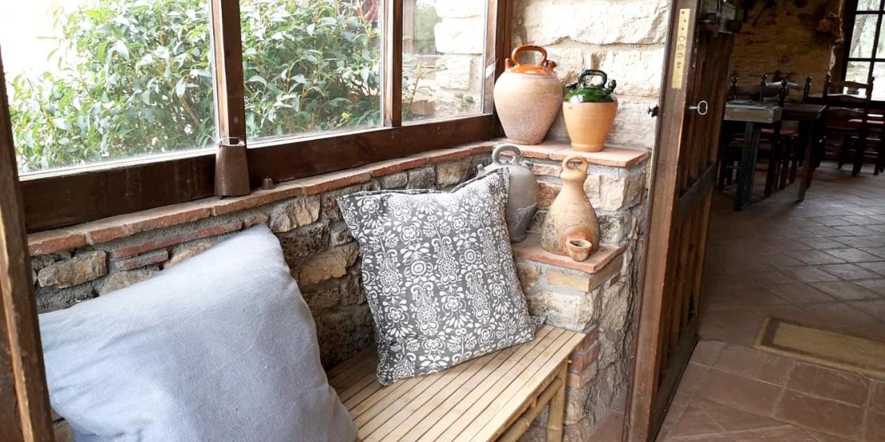 Spacious House with Private Pool in Rojals, for 12 People 2