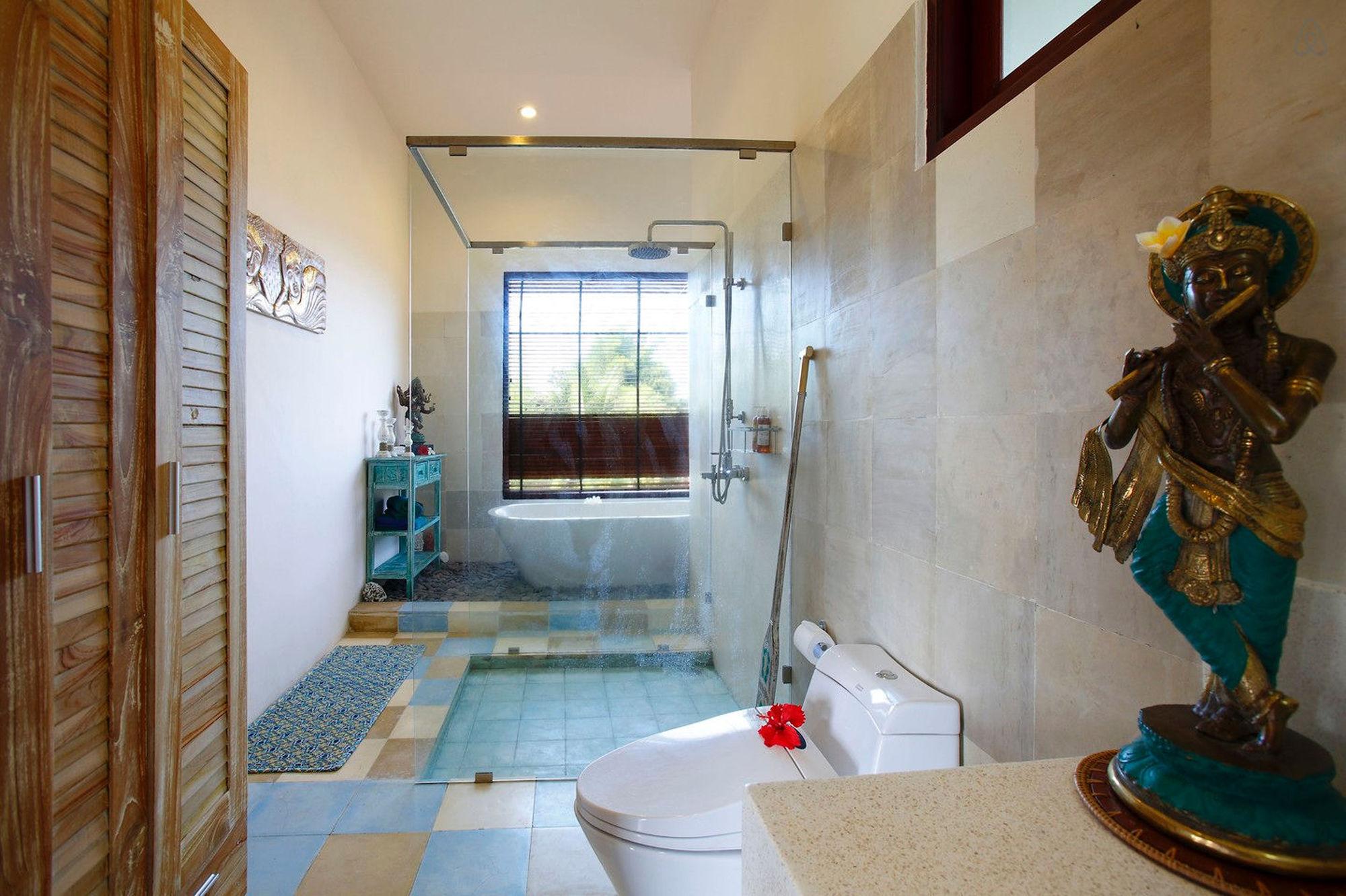 Villa Create Luv Play