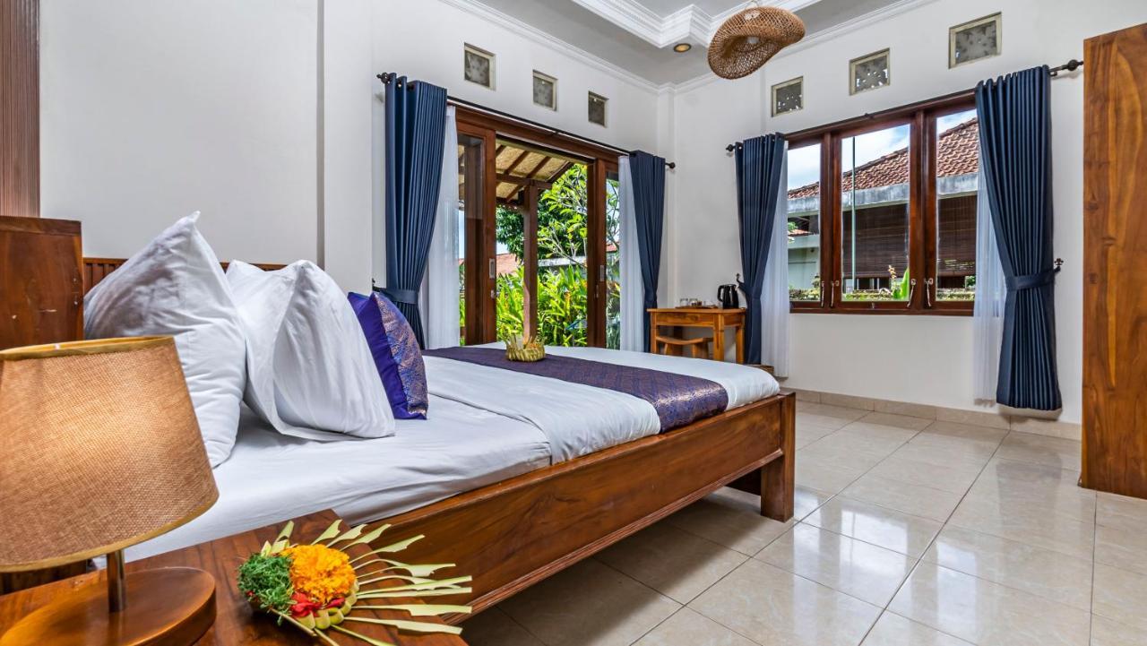 Pondok Loris Villa 1