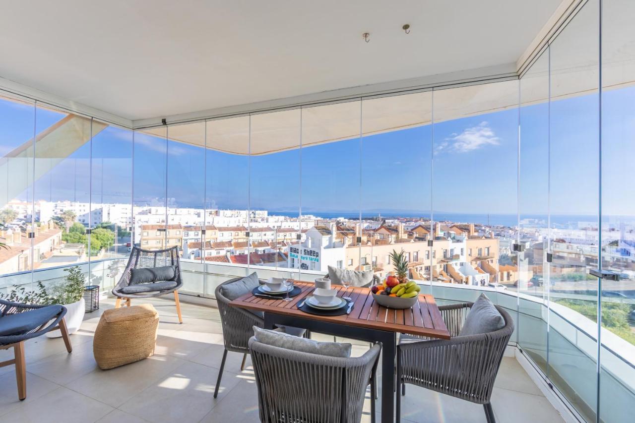 Terraza Acristalada Con Vistas Panoramicas