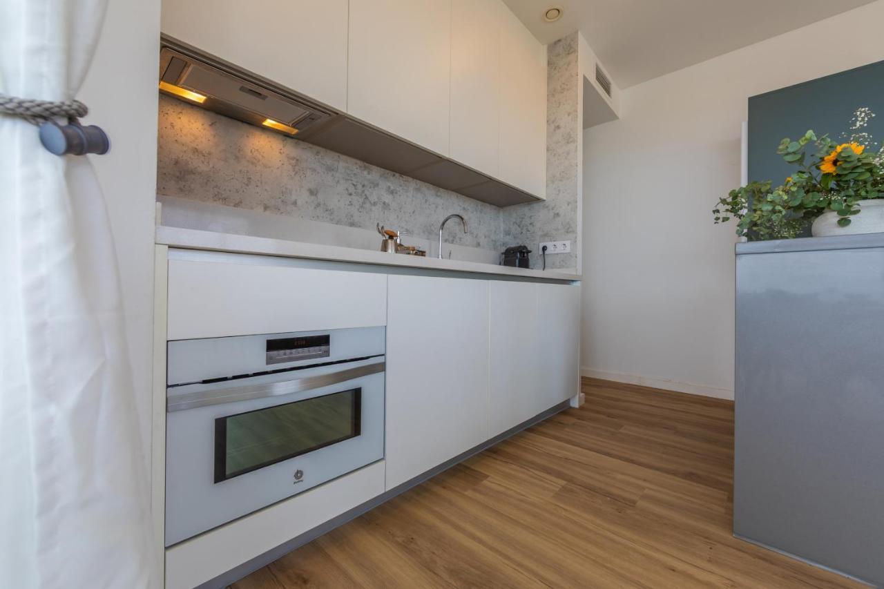 Terraza Acristalada Con Vistas Panoramicas 1