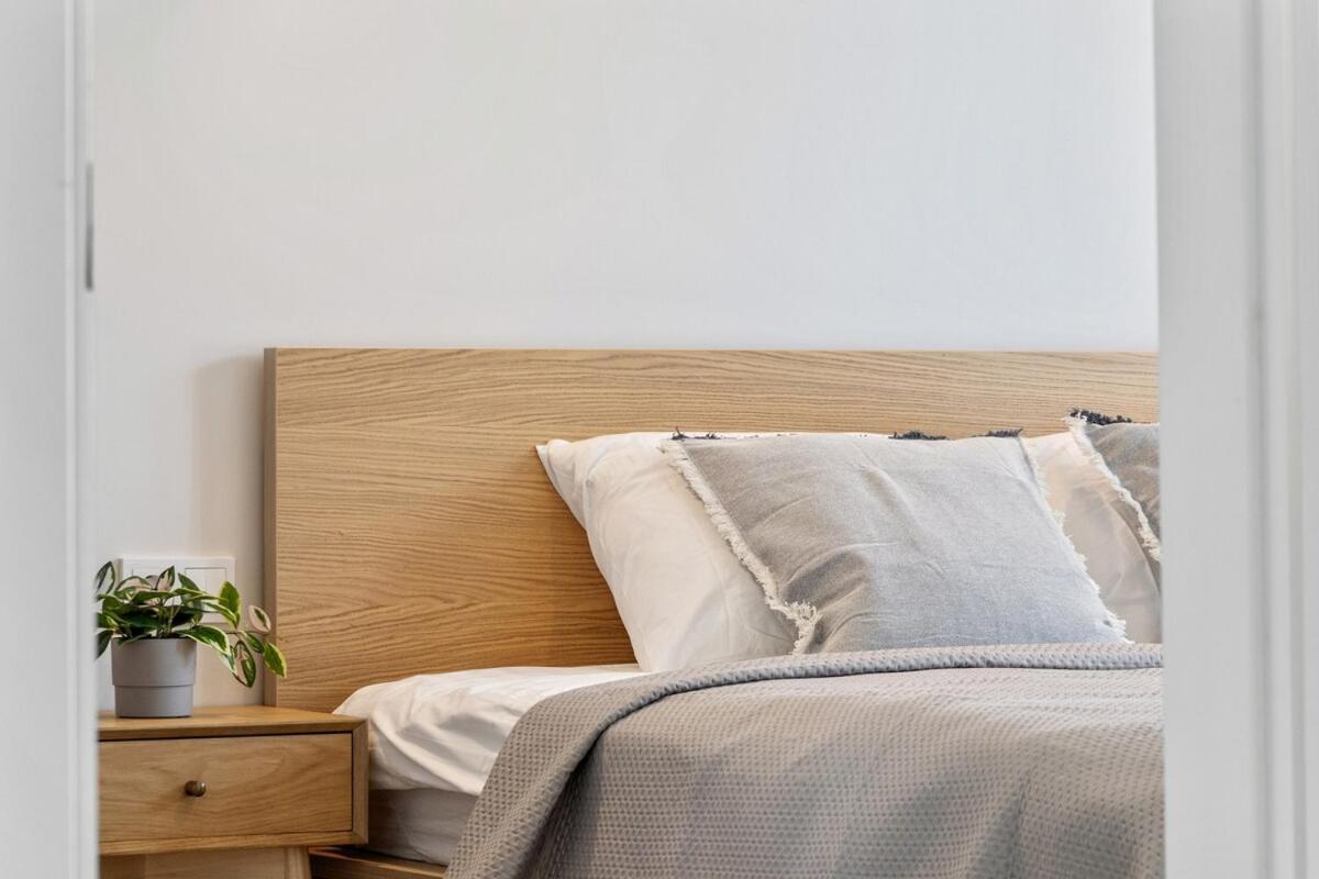 Niwaki Sodai No 1 by Urban Rent 2