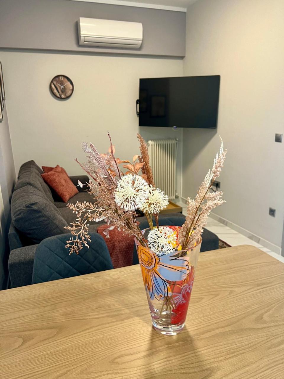 Paradise City Apartment 2