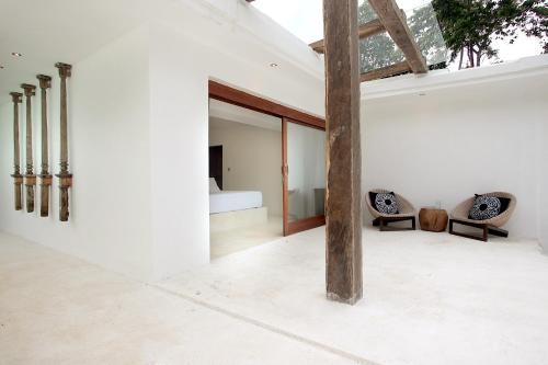 A Complex of Villas & Apartments in Ubud 1