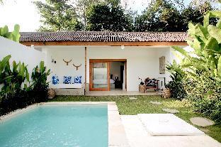 A Complex of Villas & Apartments in Ubud 2