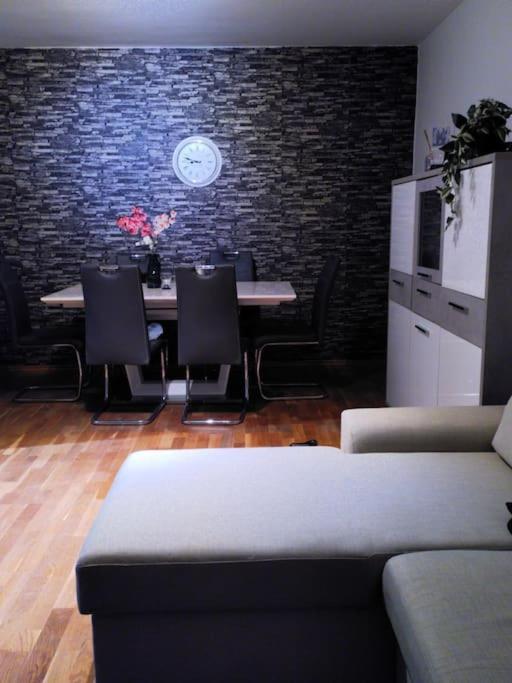 3 Zimmer-Wohnung - Fur Arbeitsaufenthalte - Gemutlich, Gut Gelegen Und Gunstige Wochenraten