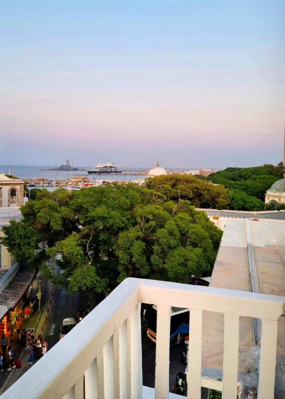 Rhodes Port Stories (Adults Only)