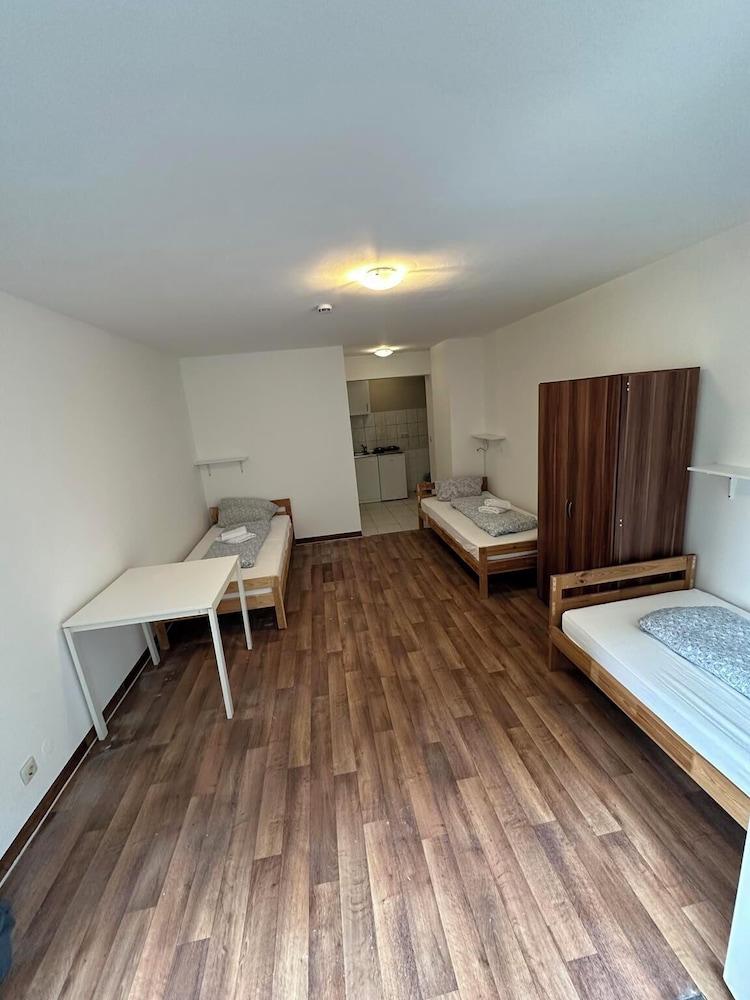 2-Rent Group Hostel Apartments Han53 1
