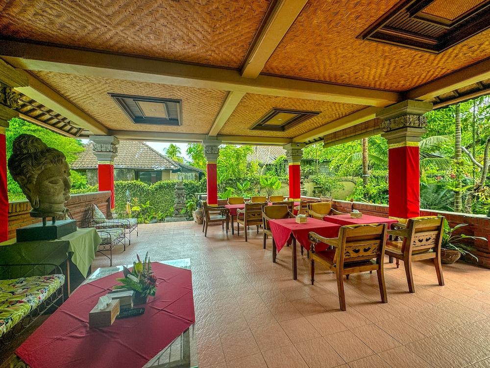 Garden View by Purely 1