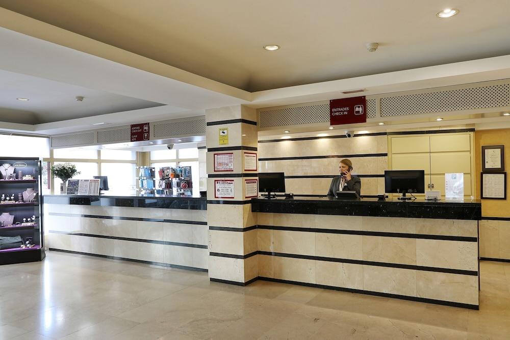 Guitart Central Park Aqua Resort 1