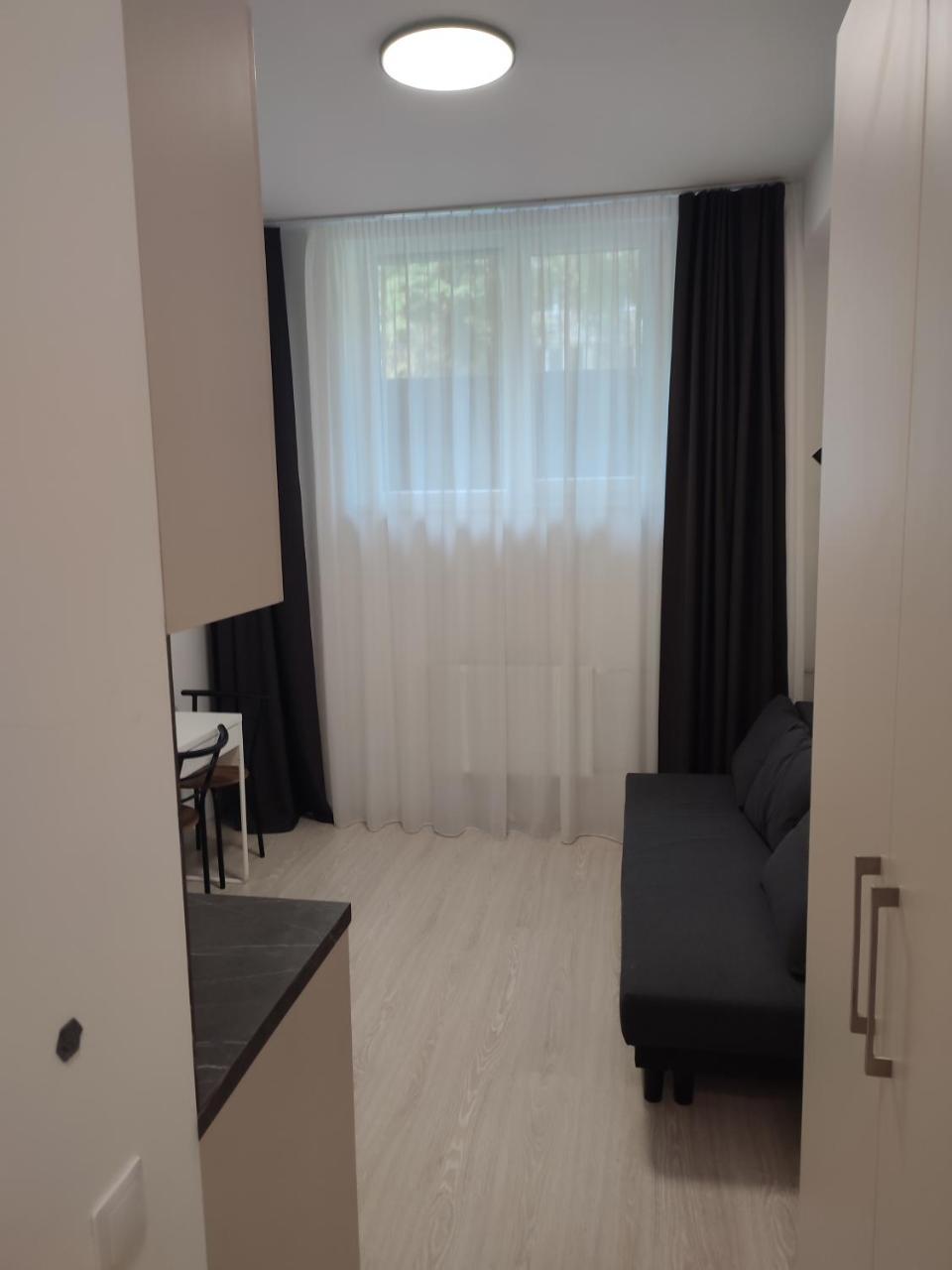 Centerstudioflat (Adults Only)