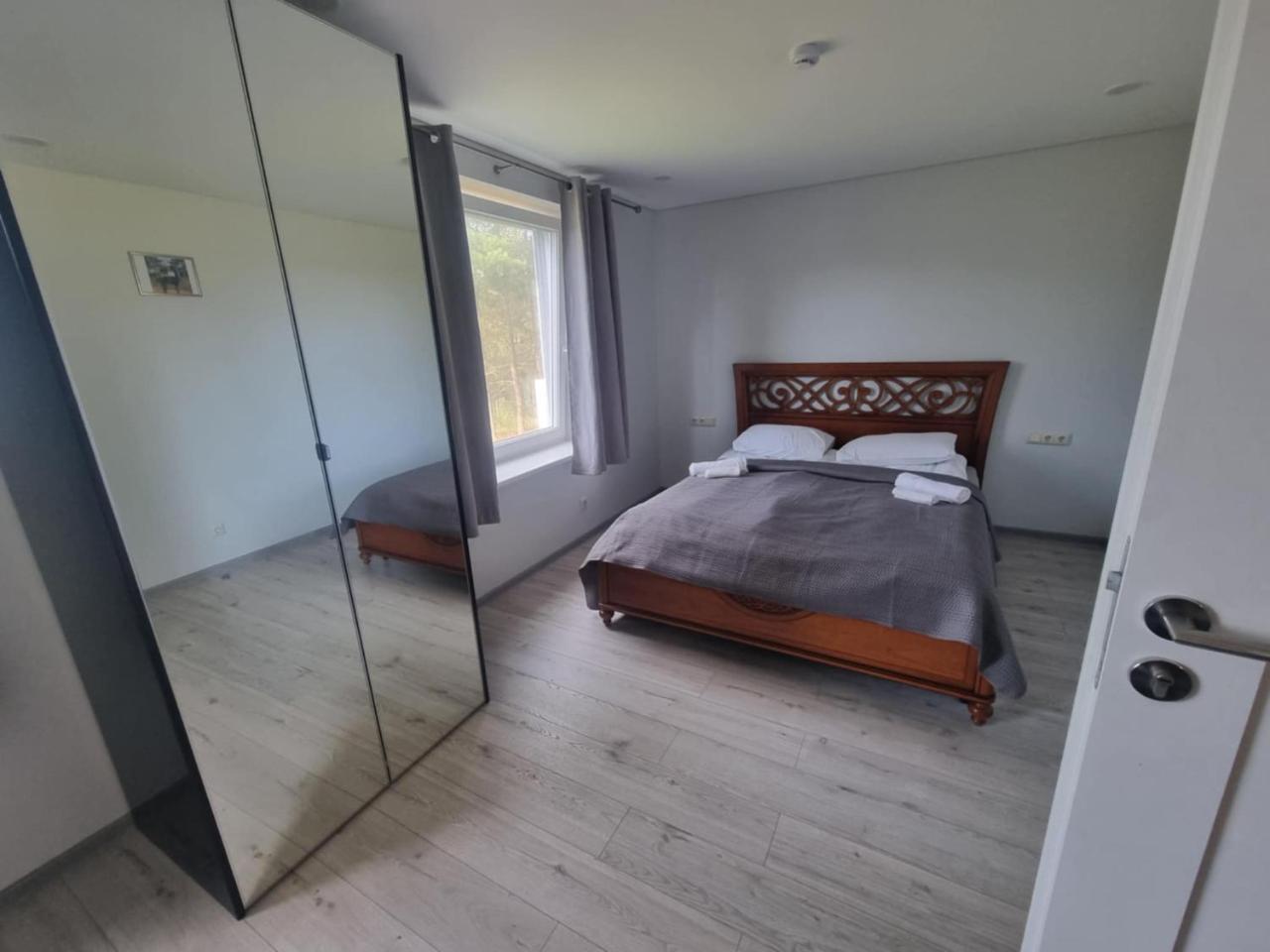 Vila Meiles Laivas 1