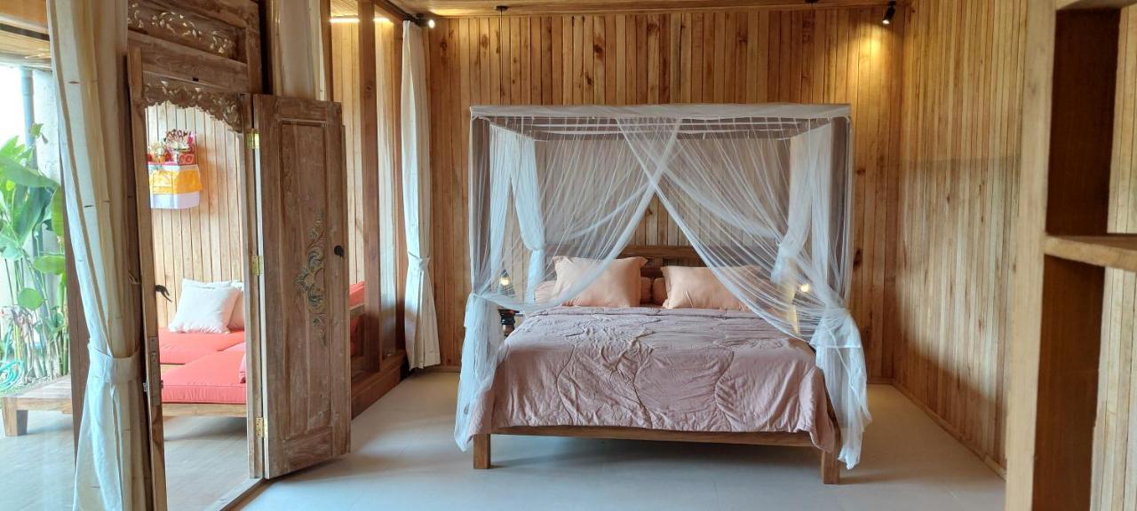 Private Villa with Pool And Beautiful Views of the Rice Fields (Adults Only) 1