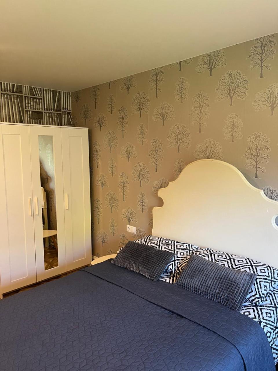 Apartamentas - Zalia Pusis 1