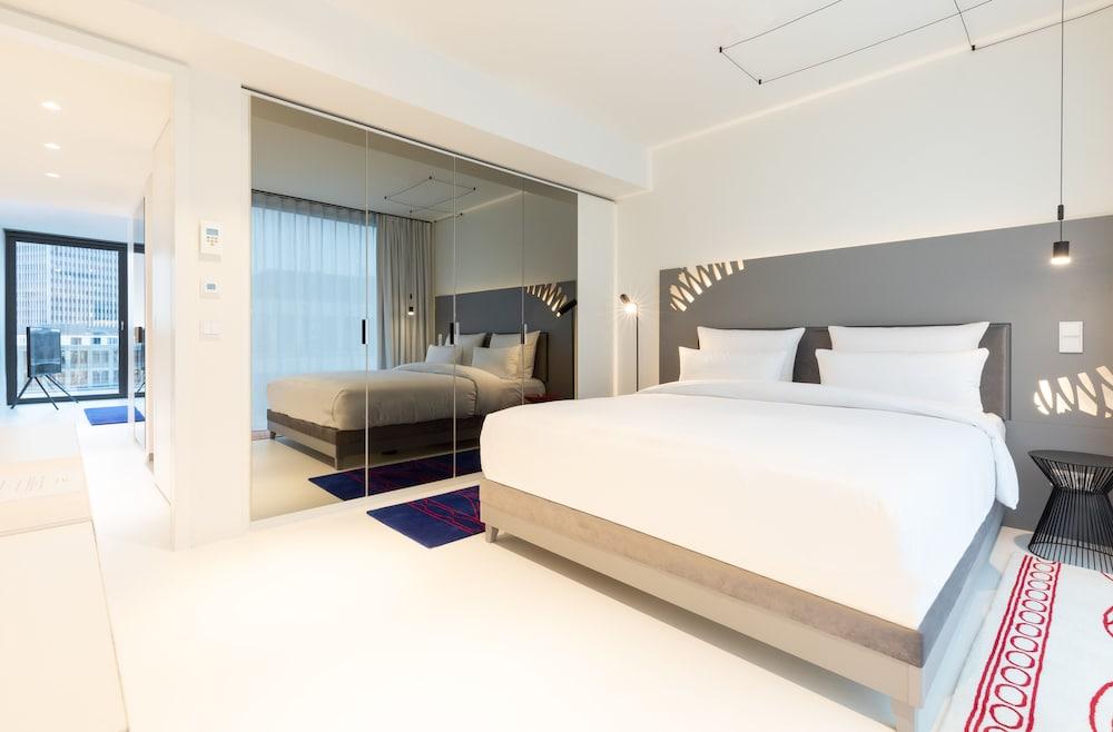 Kpm Hotel & Residences 2