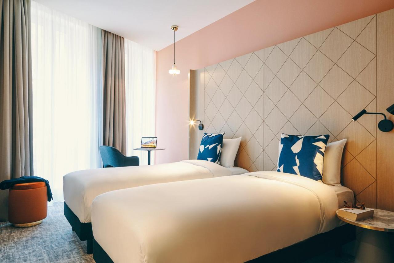 Mercure Marseille Canebiere 2