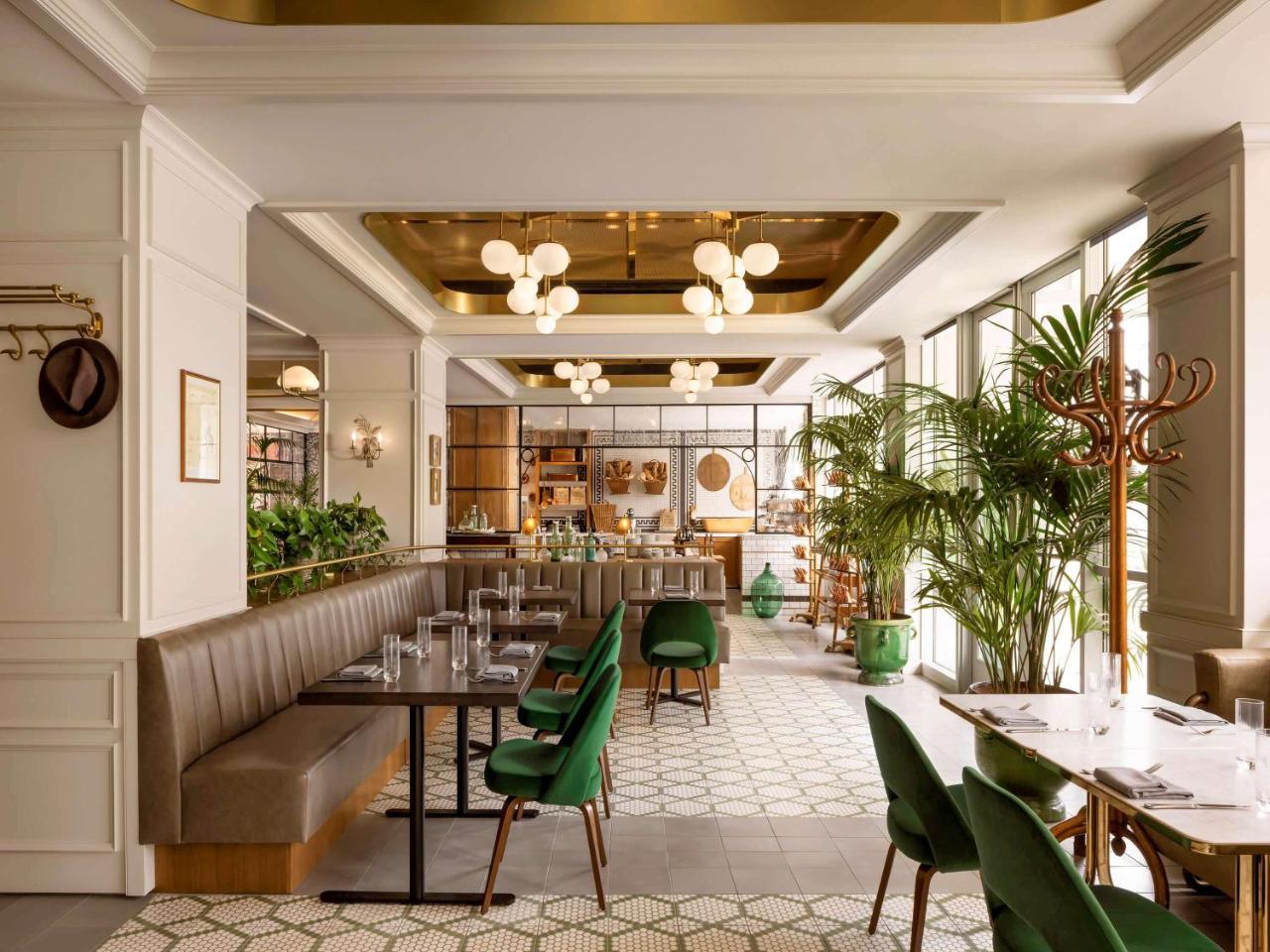 Fairmont Century Plaza Hotel 1