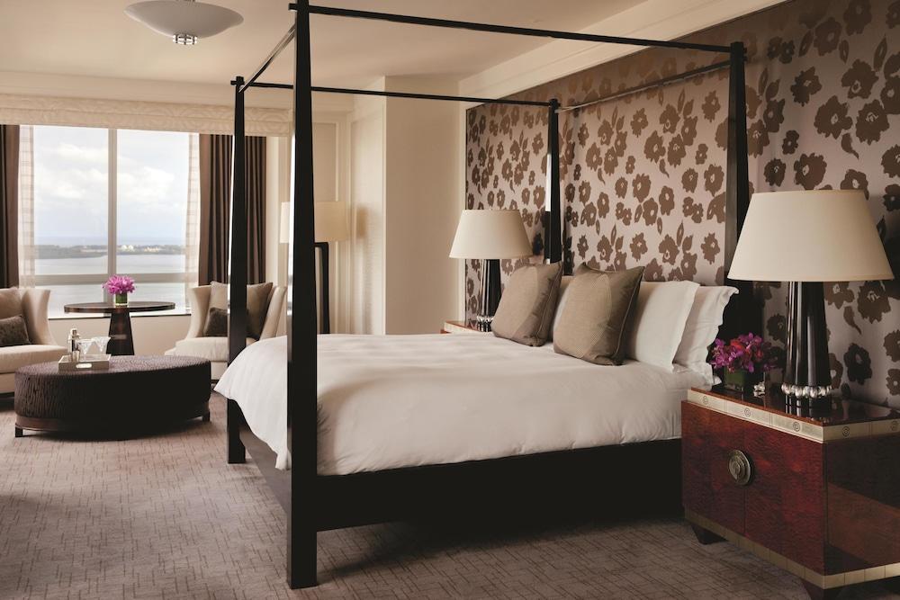 Four Seasons Hotel Miami 2