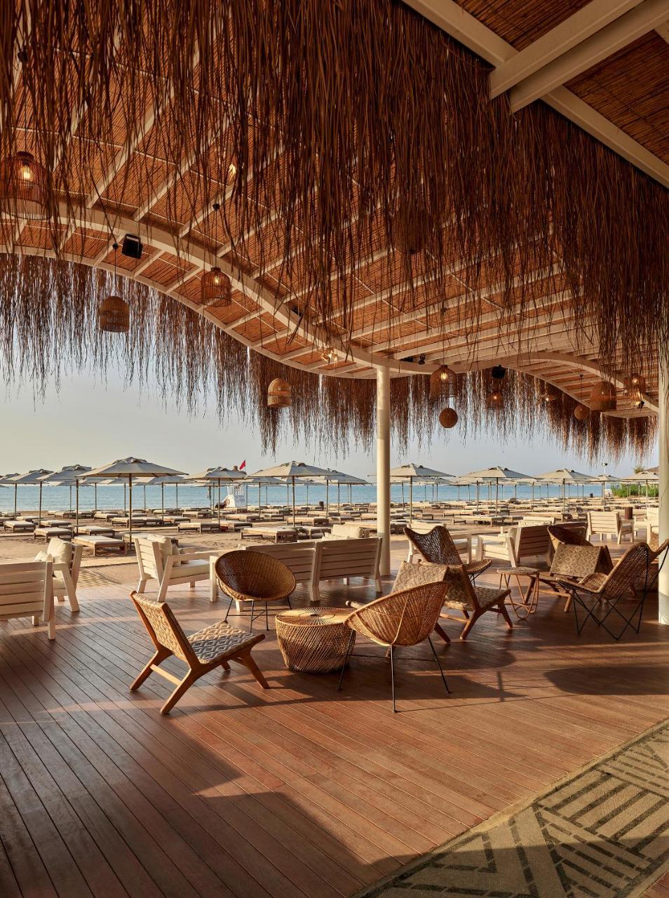 Lara Barut Collection 2