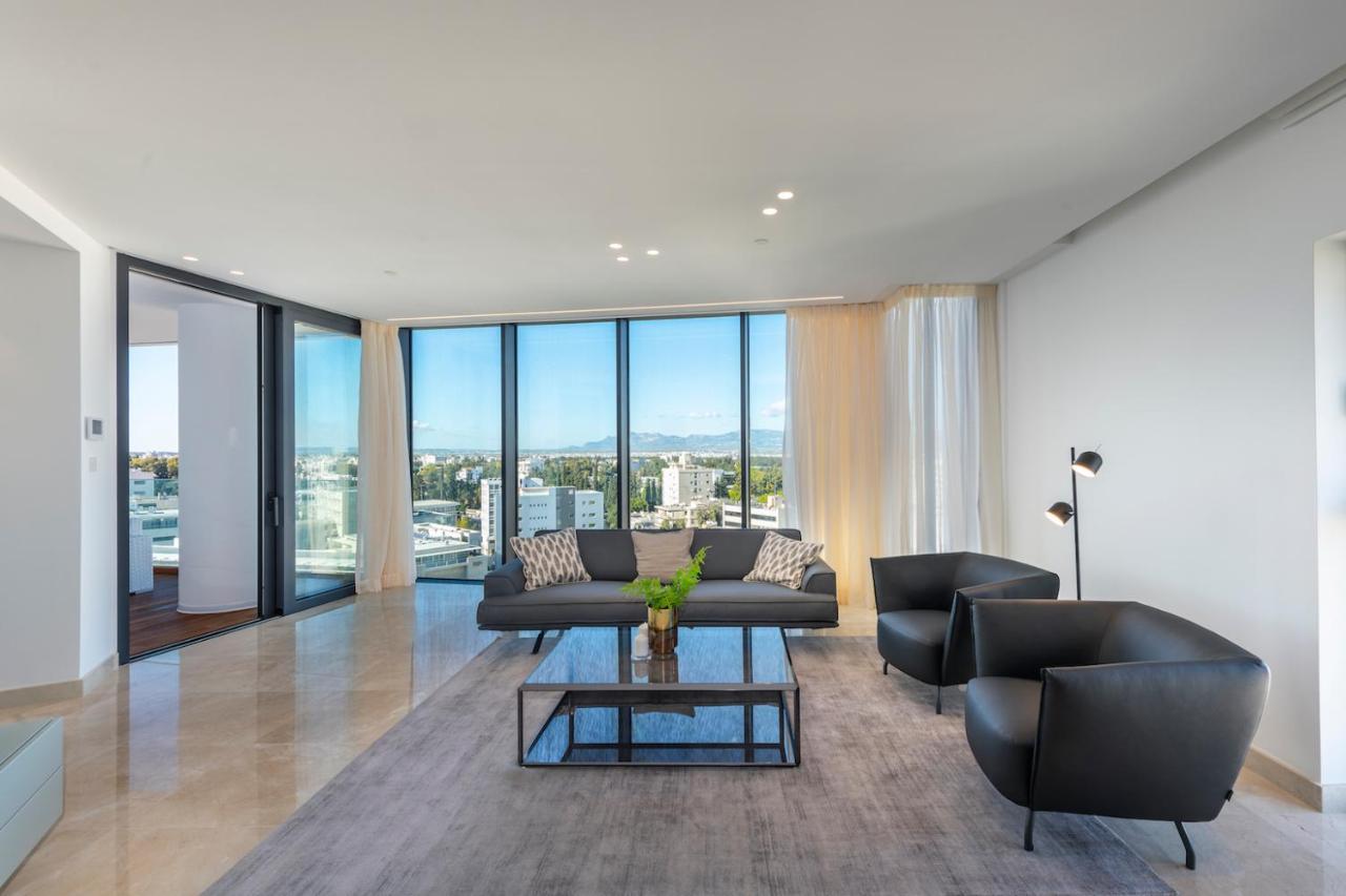 Central Park Residence 1