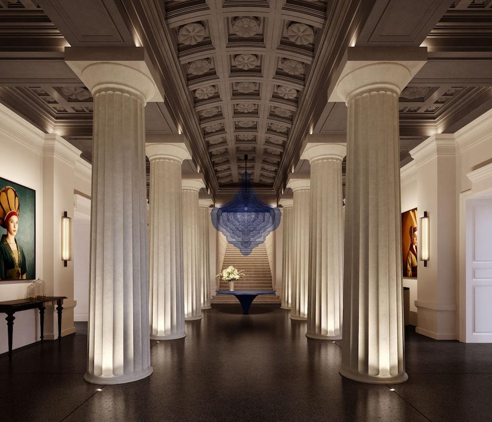 Dorothea Hotel Budapest, Autograph Collection 1