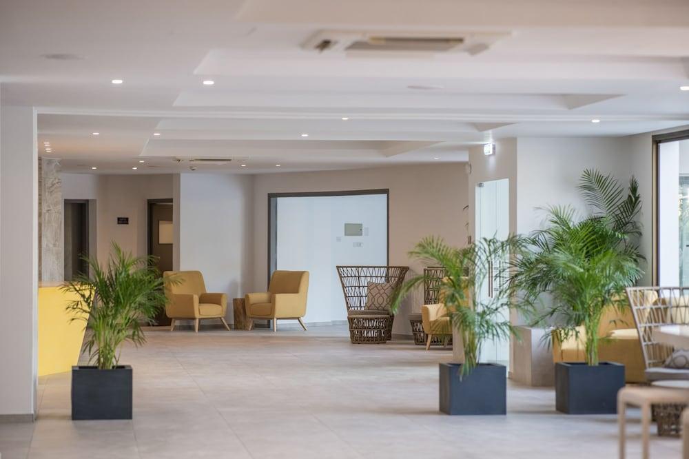 Narcissos Waterpark Resort 1