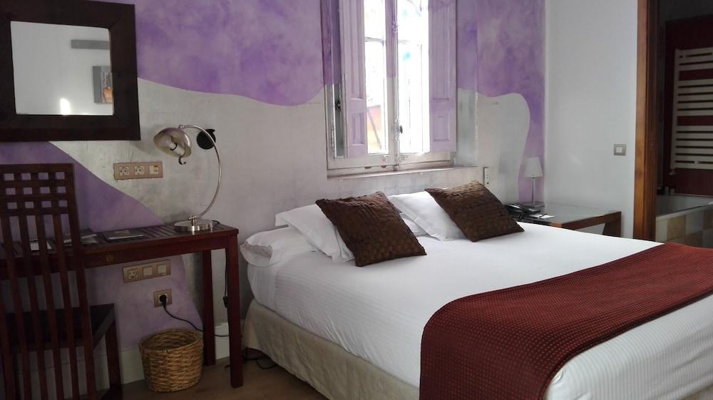 Hotel Monument Mas Passamaner