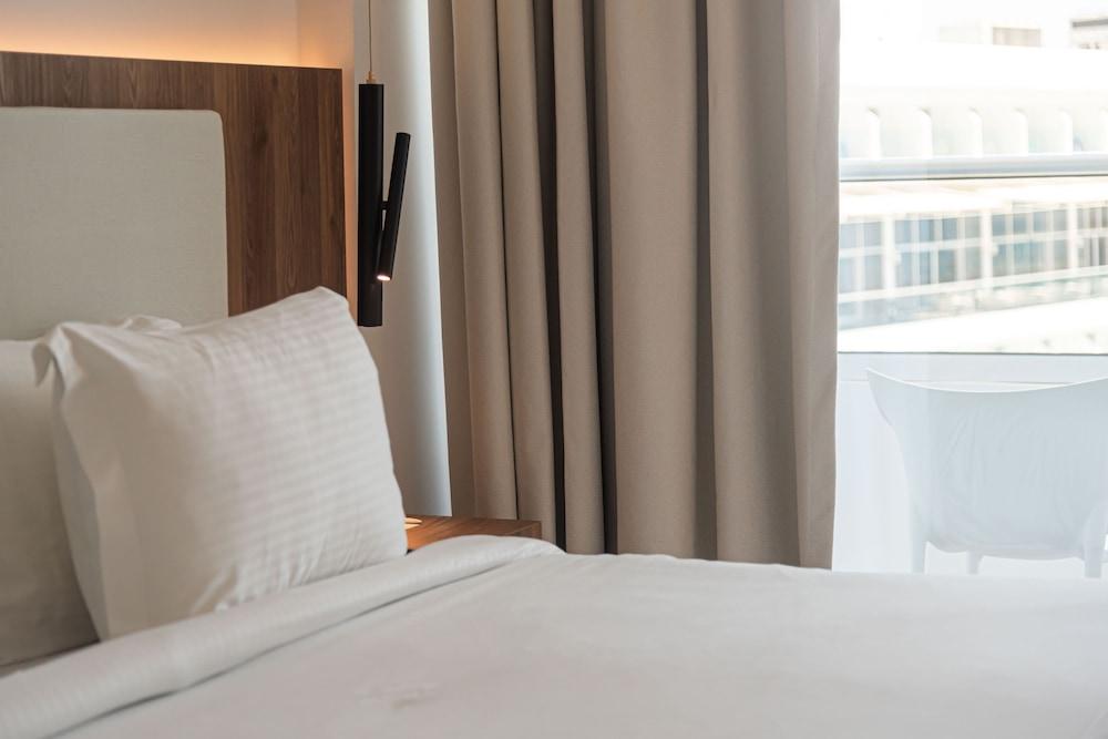 Grecian Sands Hotel 2