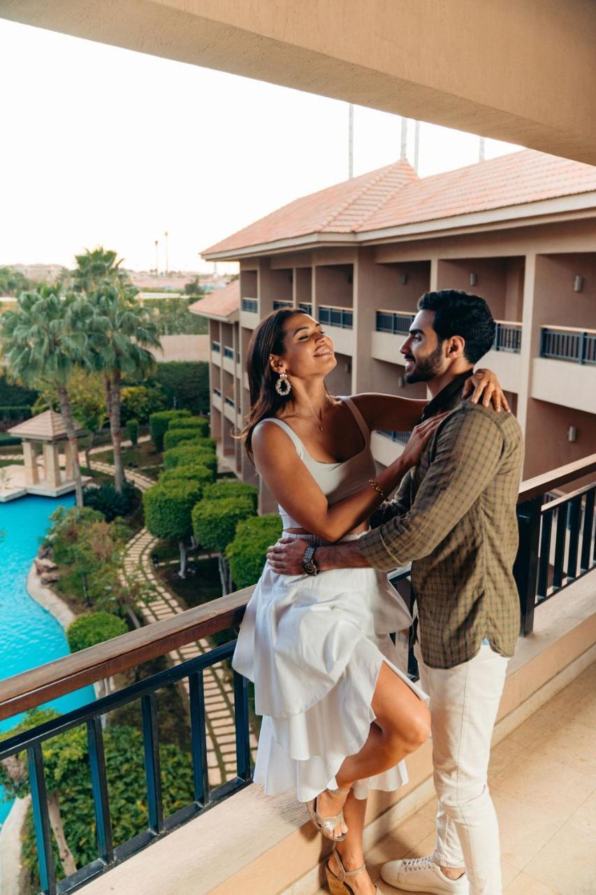 Dusit Thani Lakeview Cairo 1