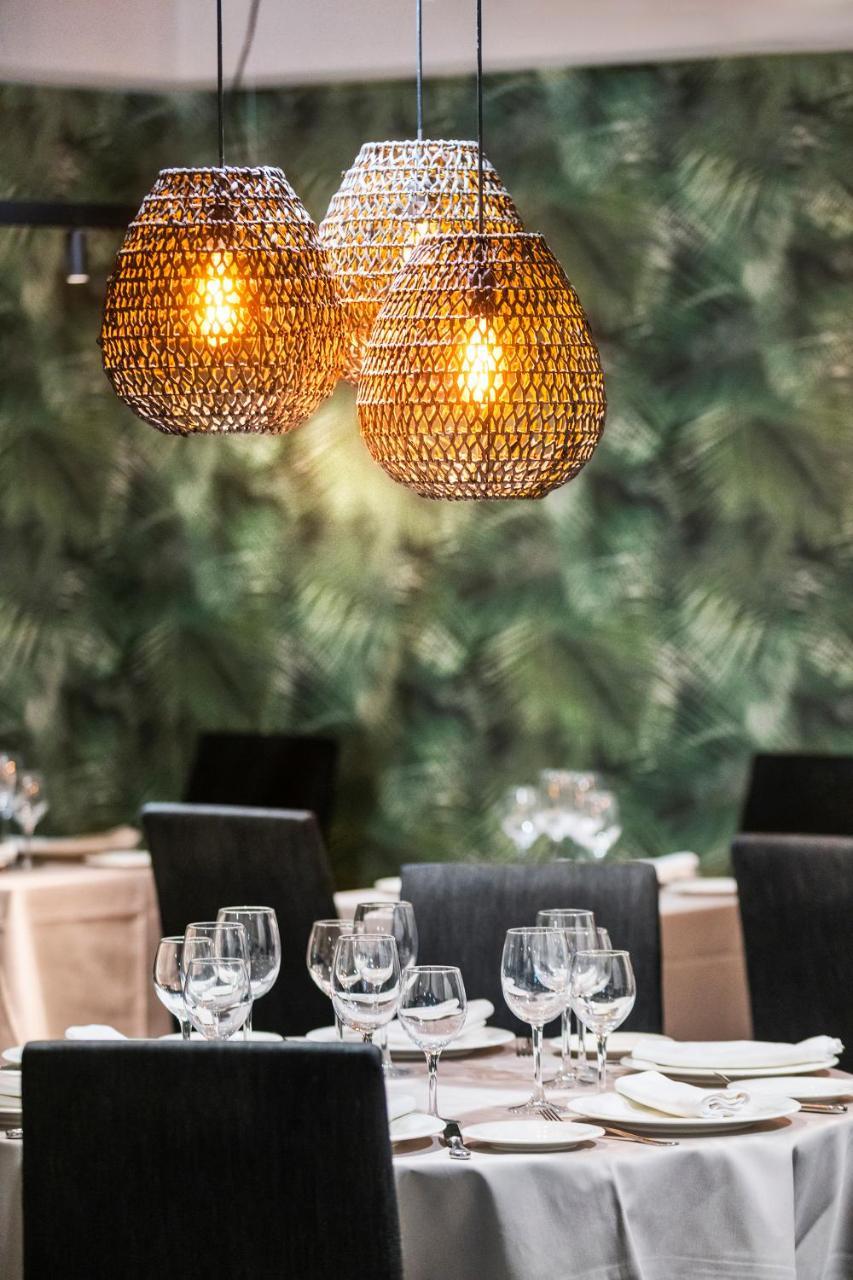 Salles Hotel Aeroport Girona 2