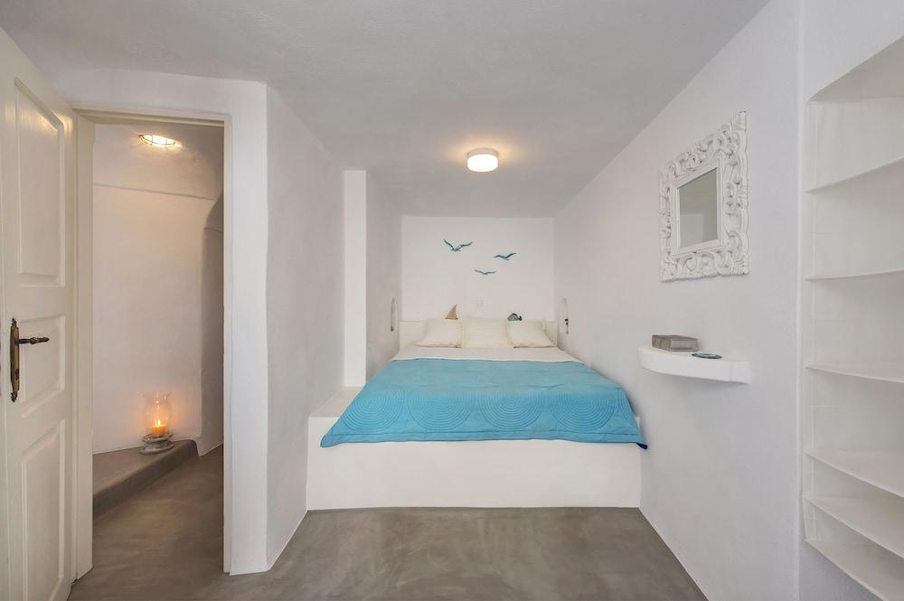 White Cave Private Villa 1