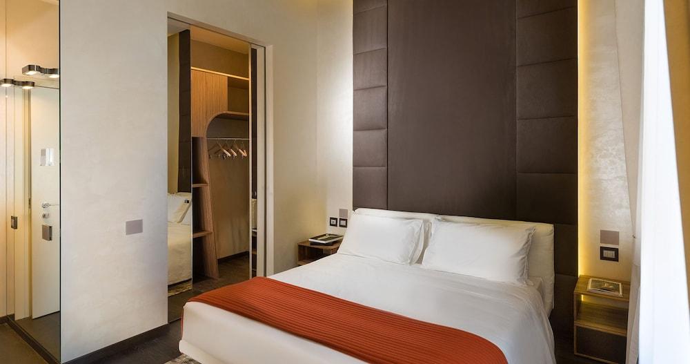 The Glamore Milano Duomo 2