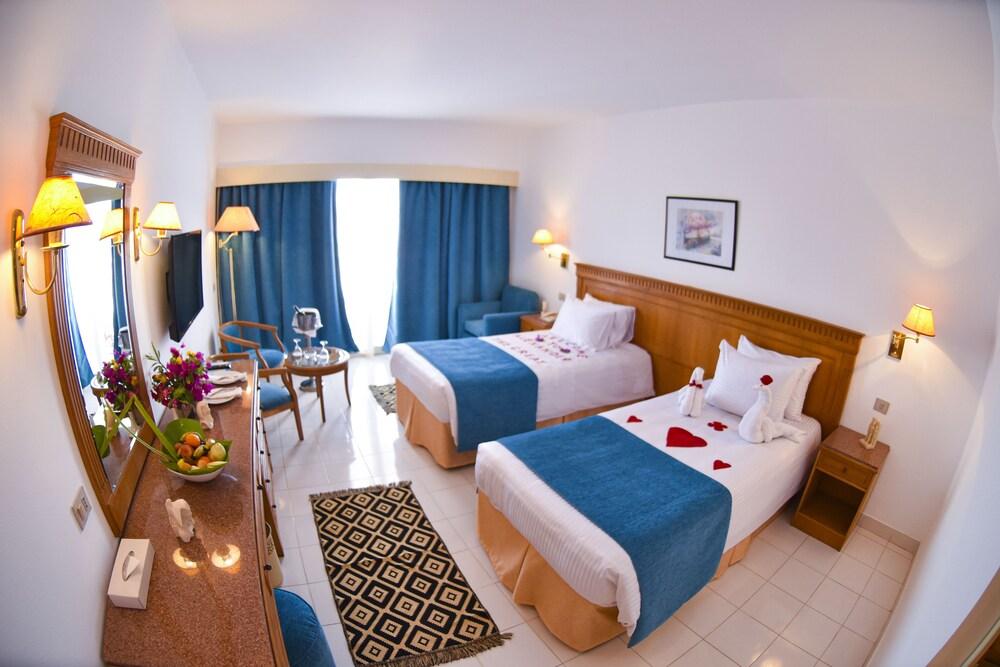 Mg Alexander the Great Hotel 1