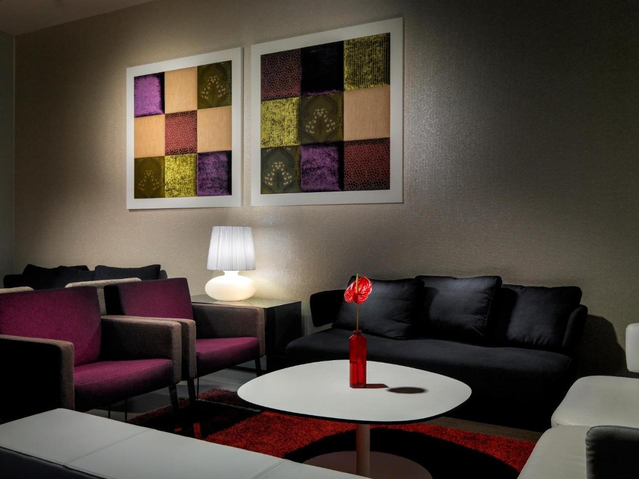 H10 Marina Barcelona 2