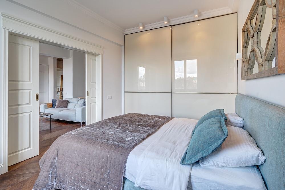 Vilnius Apartments And Suites Gedimino Ave 2