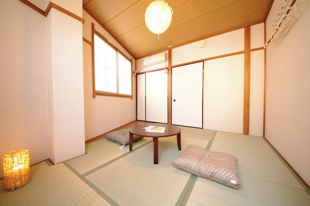 Hotel Apt Persimmon 1