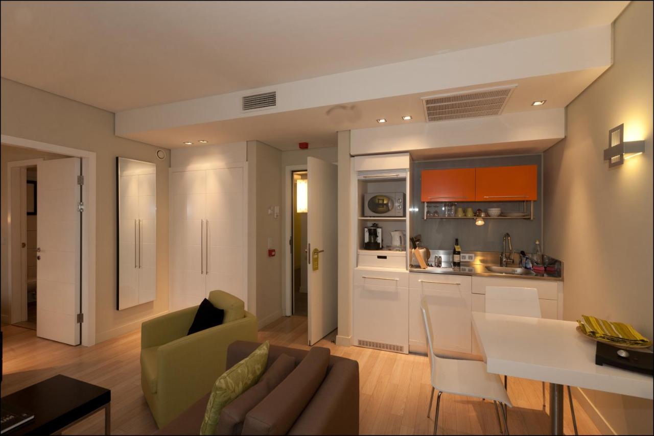 B-Aparthotel Grand Place 2