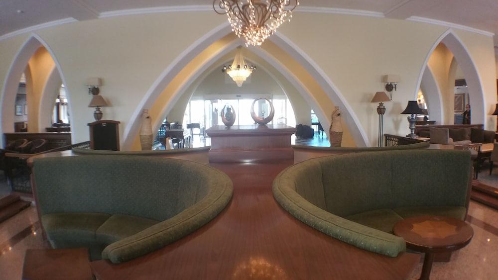 Oscar Resort Hotel 1