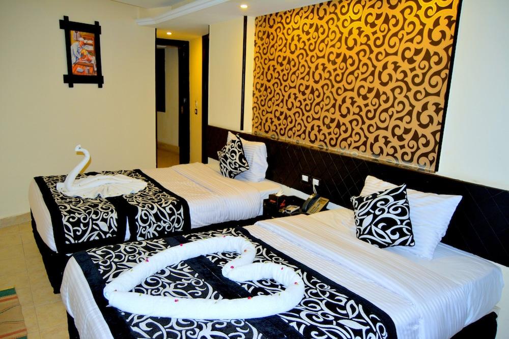 Panorama Ramsis Hotel