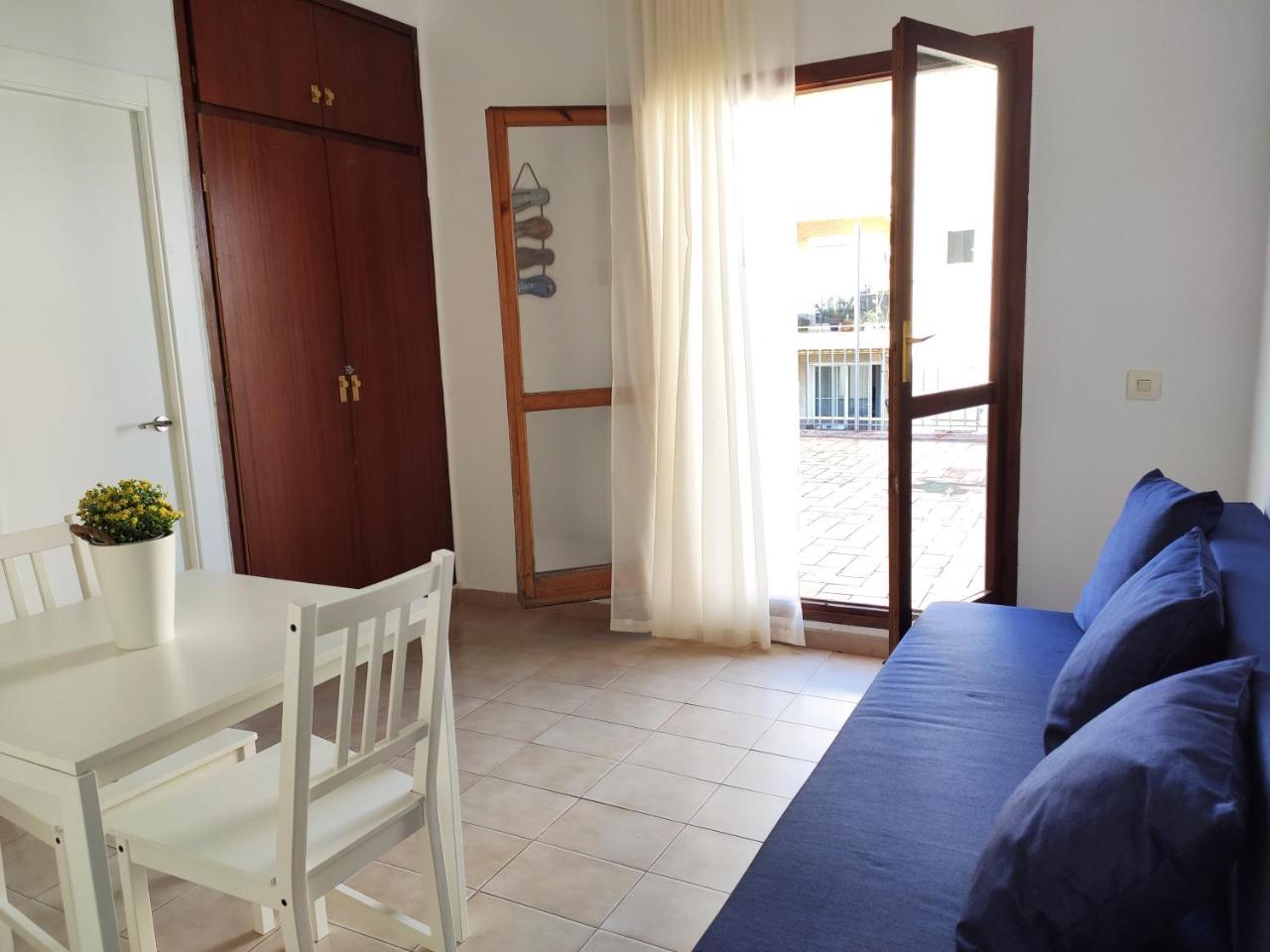 Apartamentos Sol Y Mar Segur 2