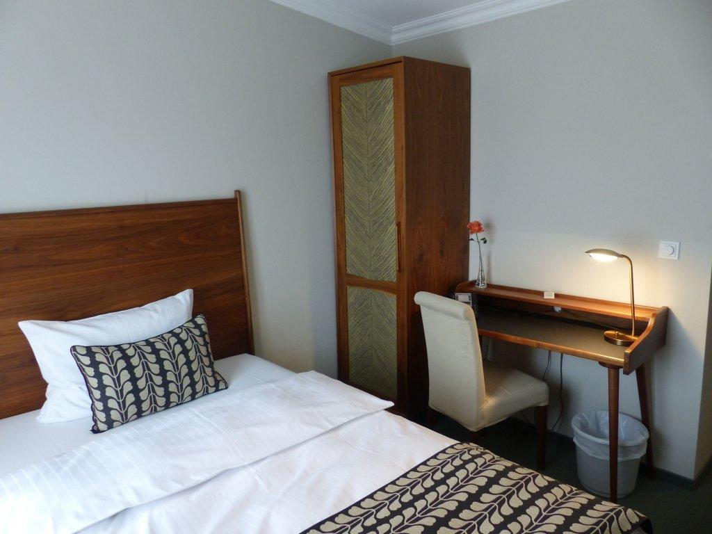 Parkhotel Prinz Myshkin 1