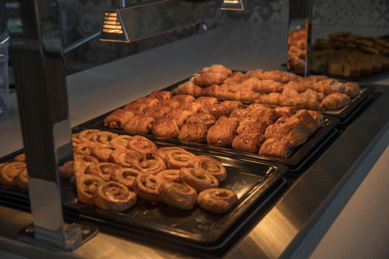 Bohemian Gardens Hotel 1