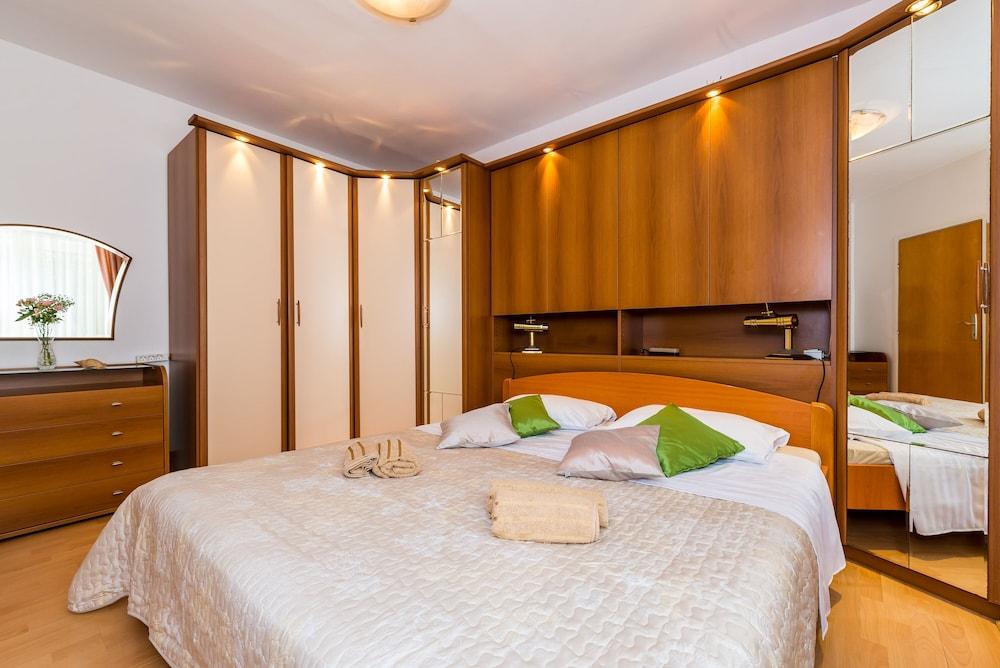 Apartment Valonija 1