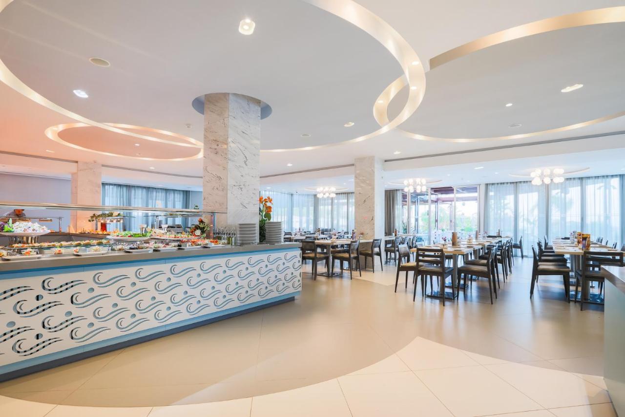 Vassos Nissi Plage Hotel 2