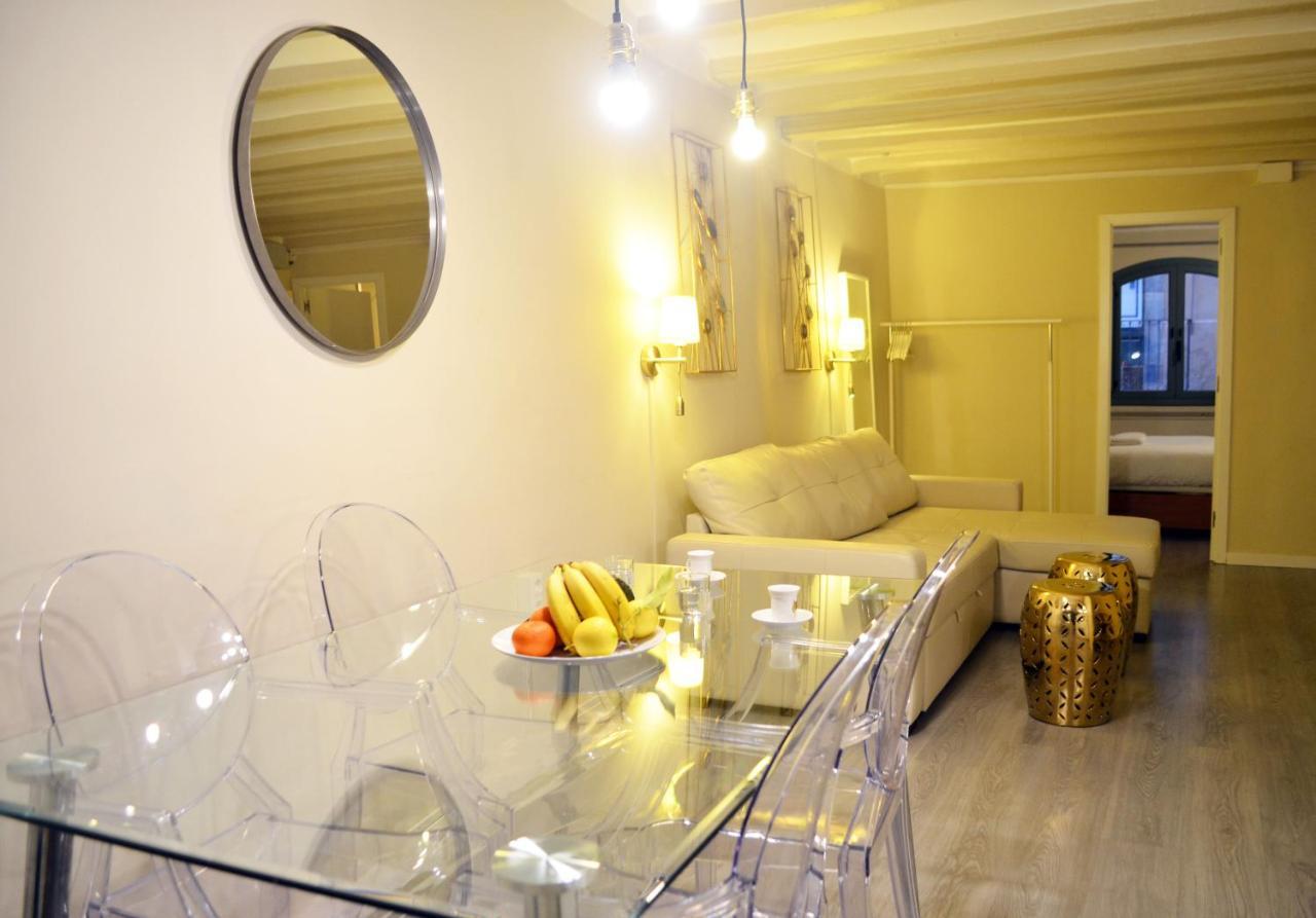 Barcelona Mercaders Apartments 1